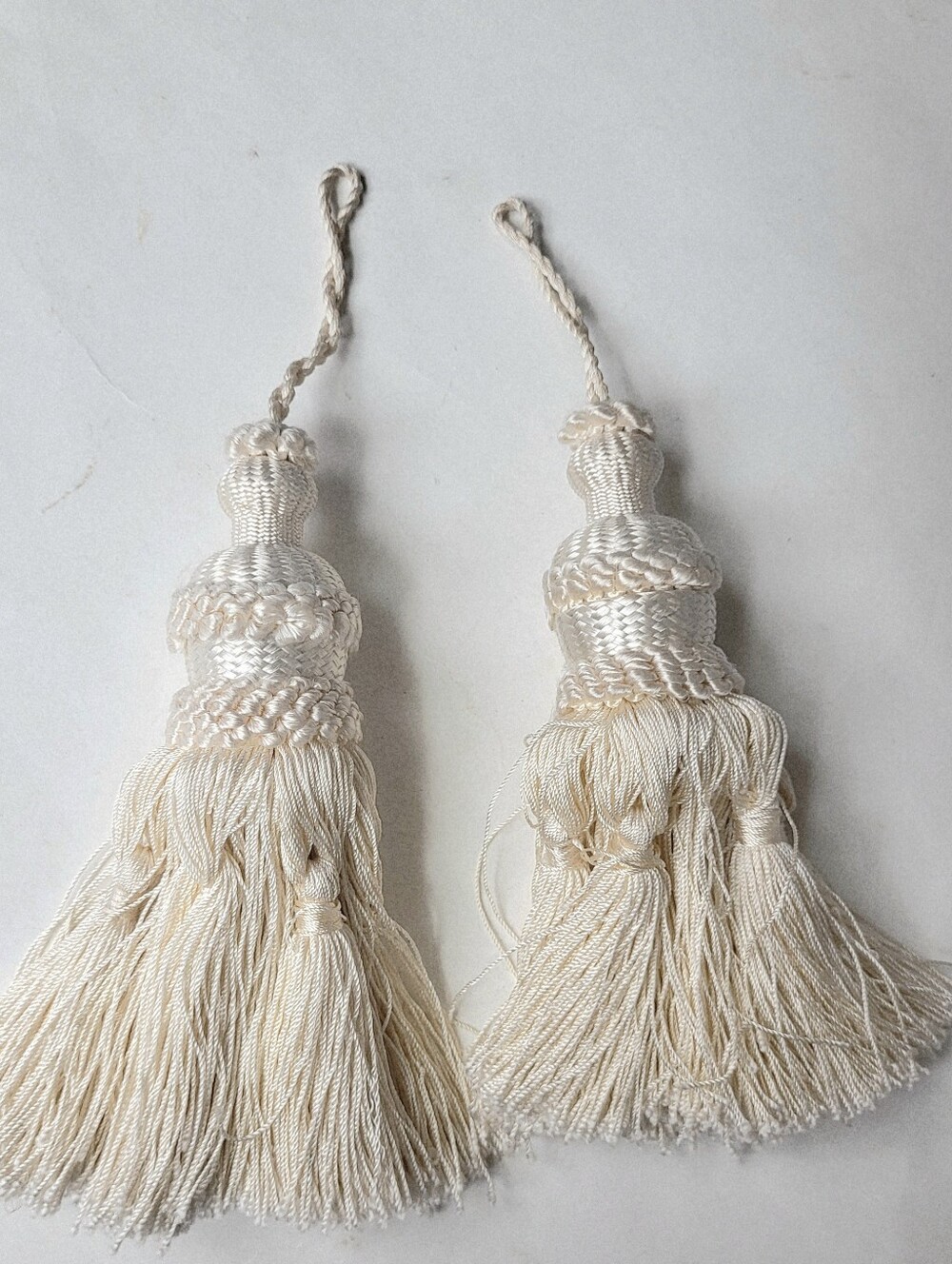 Vintage Lg Cream Decorative Tassel Pair - Elegant Drapery Accent
